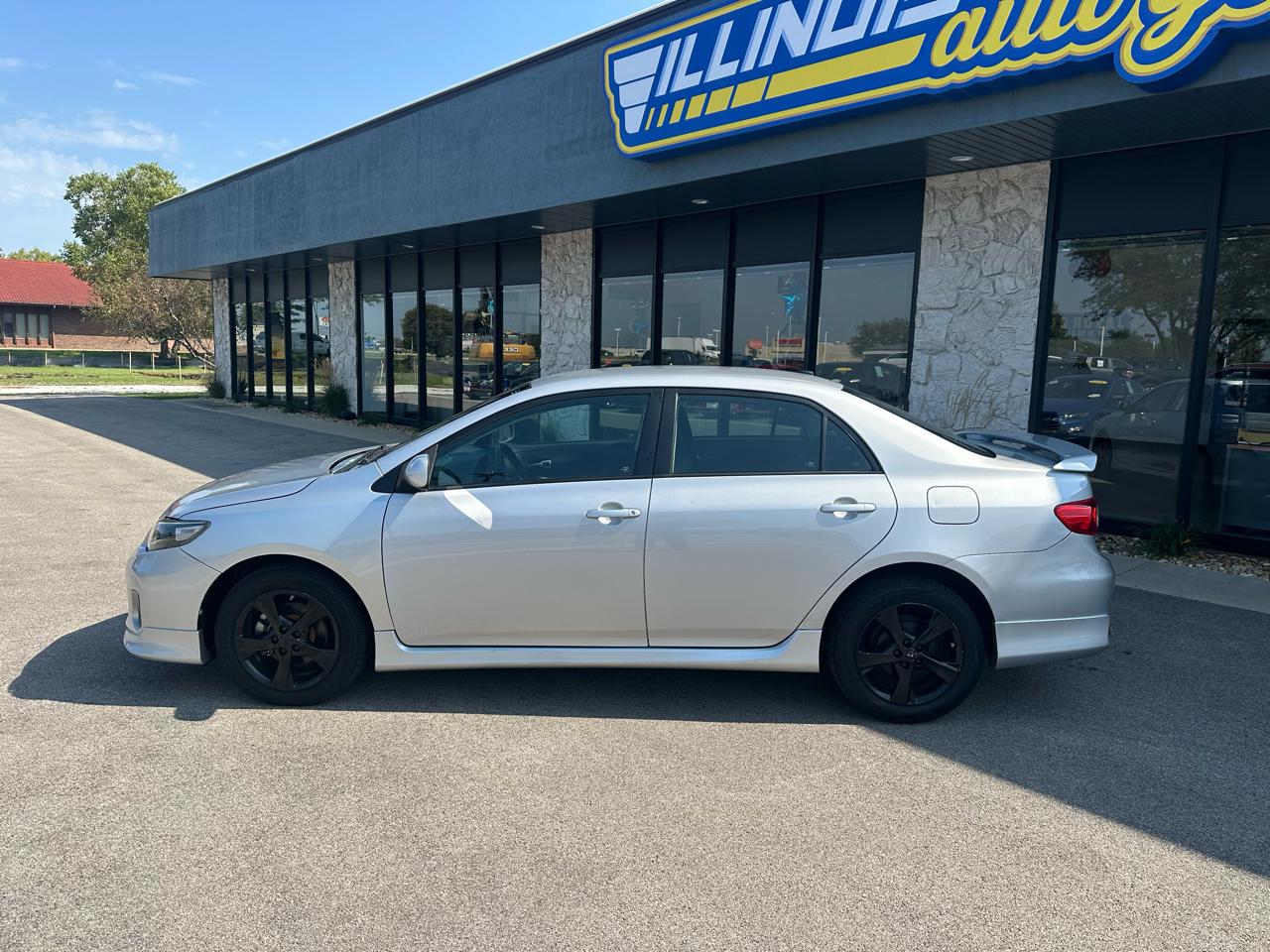 Toyota Corolla S 2011