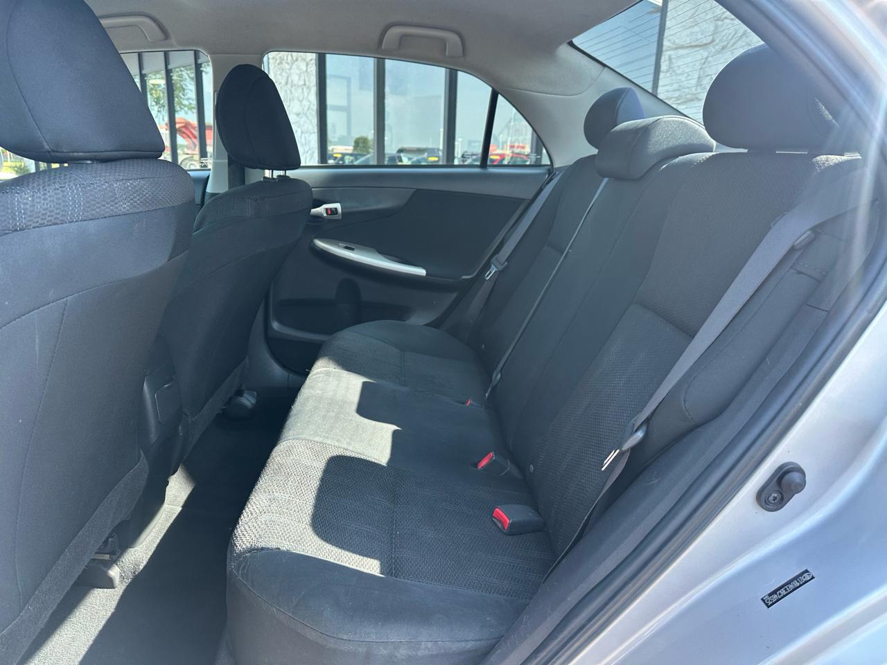 Toyota Corolla S 2011