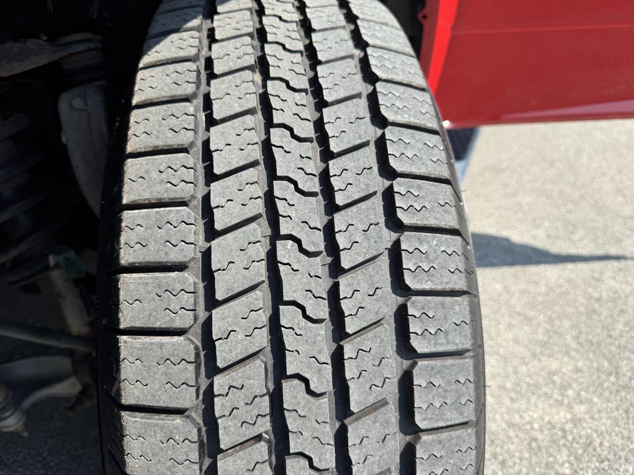 RAM 1500 Classic Tradesman Crew Cab SWB 4WD 2019
