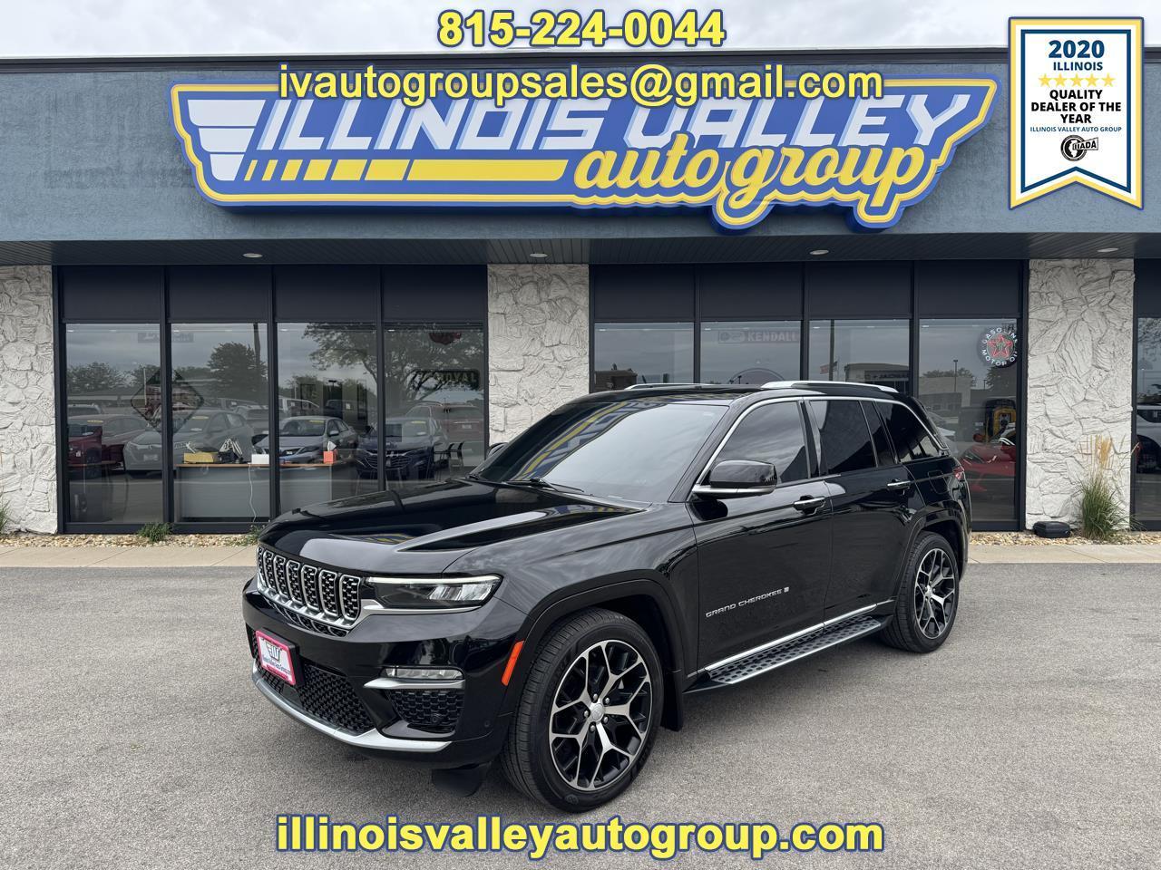 2023 Jeep Grand Cherokee Summit 4WD