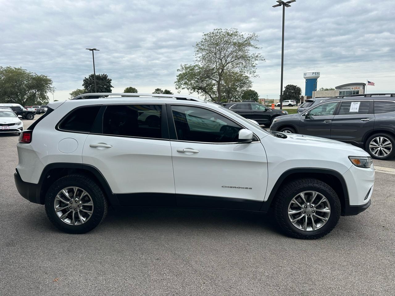 Jeep Cherokee Latitude Plus 4WD 2019