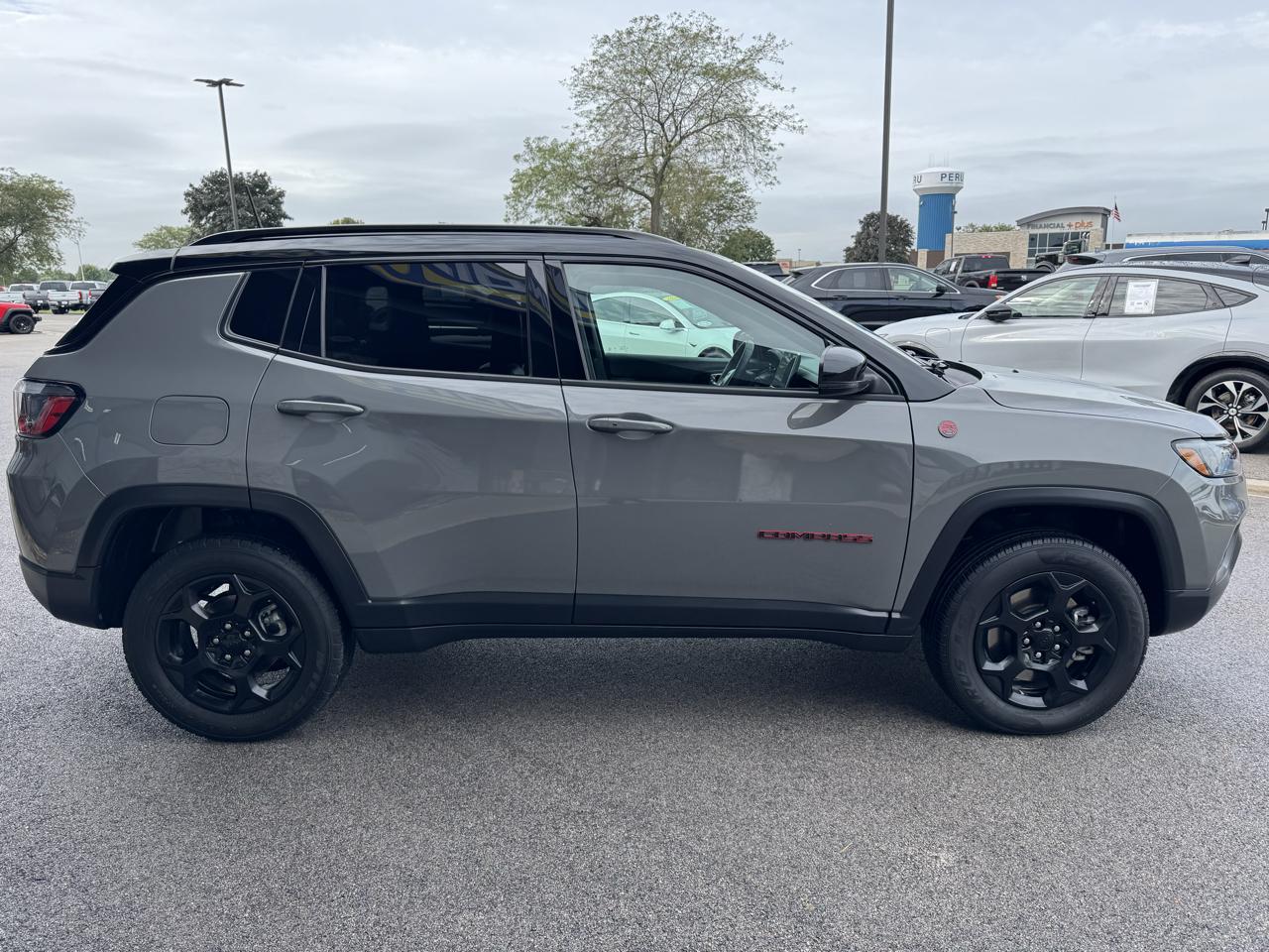 Jeep Compass Trailhawk 2023