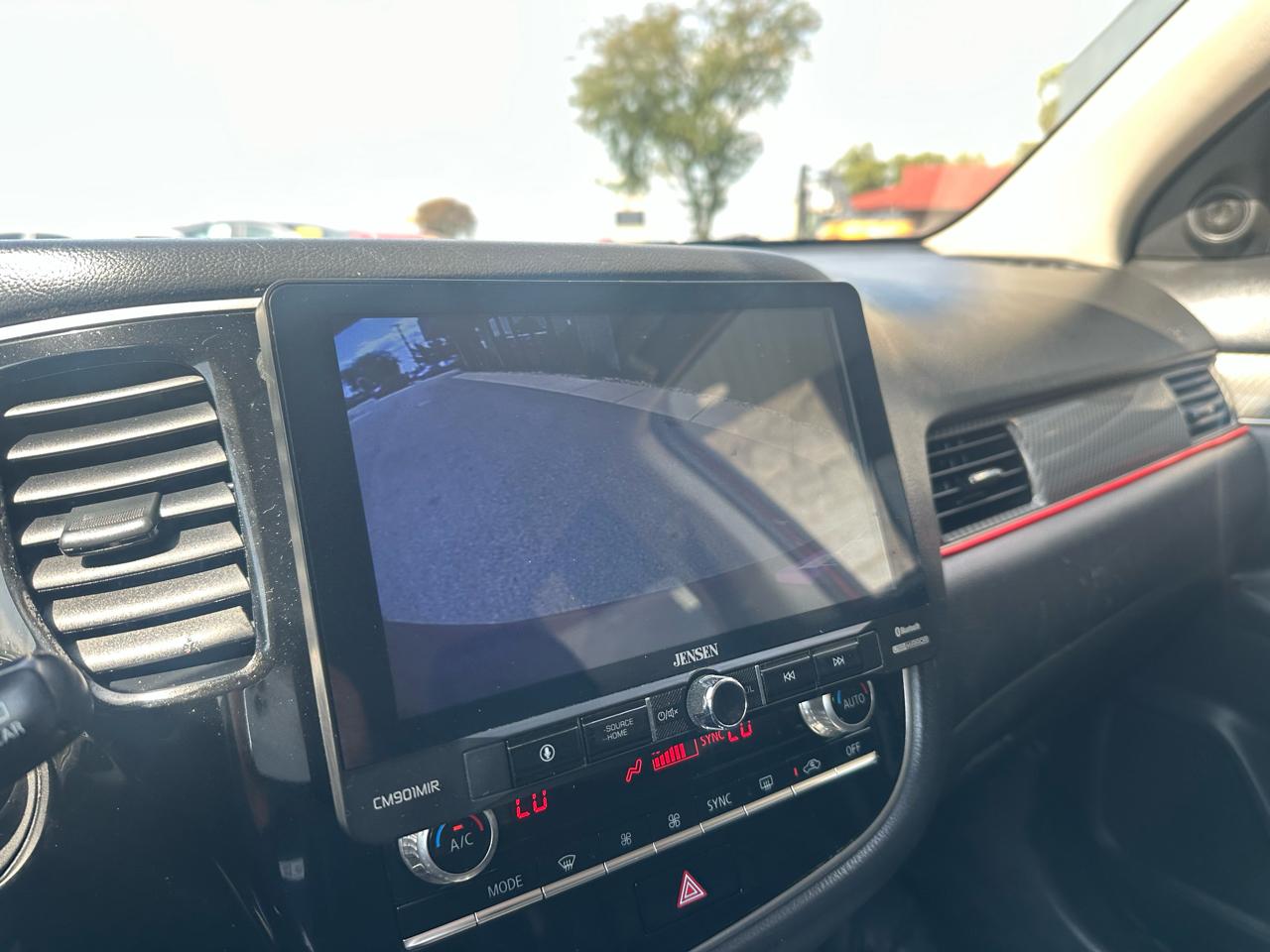 Mitsubishi Outlander SE 2WD 2020