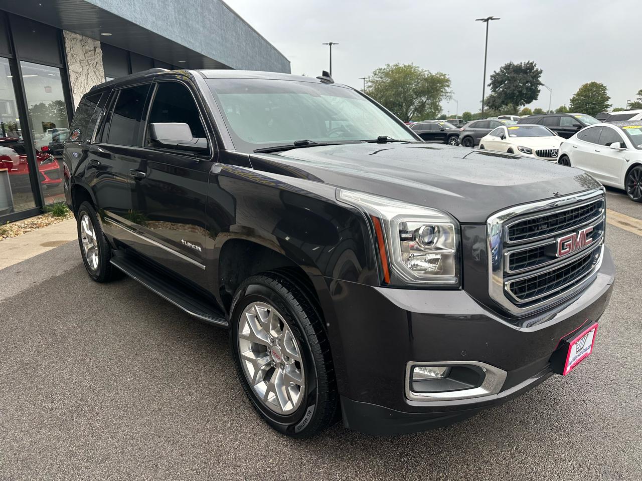 GMC Yukon SLE 4WD 2017