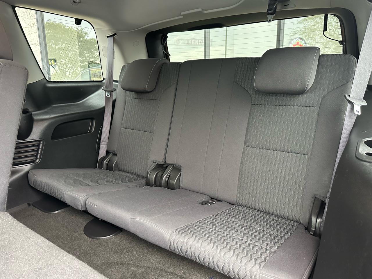 GMC Yukon SLE 4WD 2017