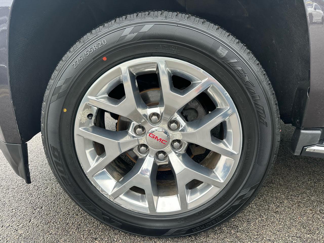 GMC Yukon SLE 4WD 2017