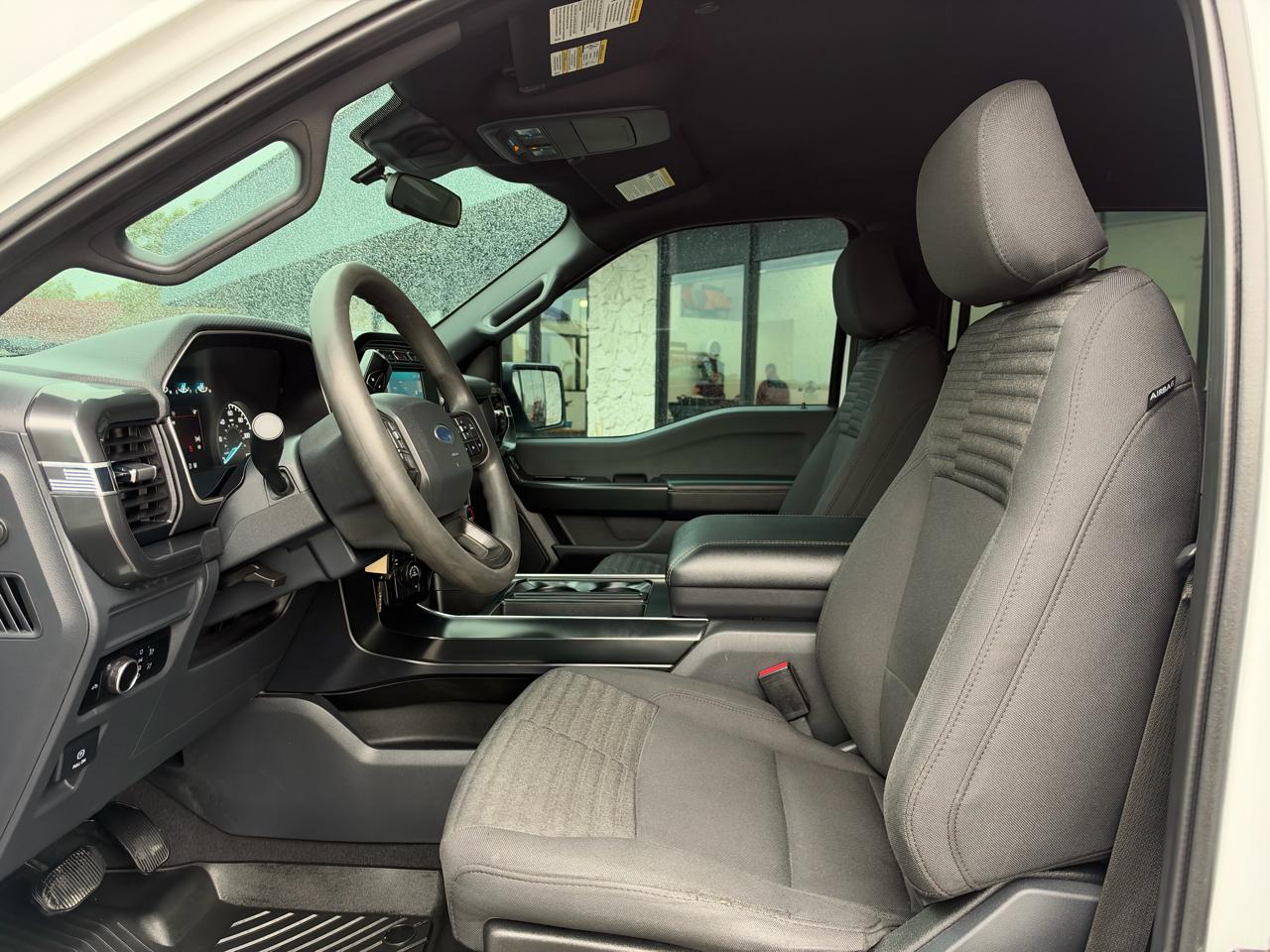 Ford F-150 XL SuperCrew 5.5-ft. Bed 4WD 2023