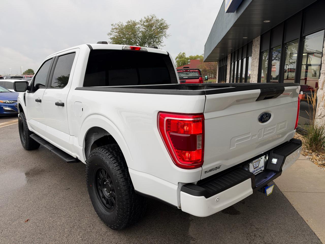 Ford F-150 XL SuperCrew 5.5-ft. Bed 4WD 2023