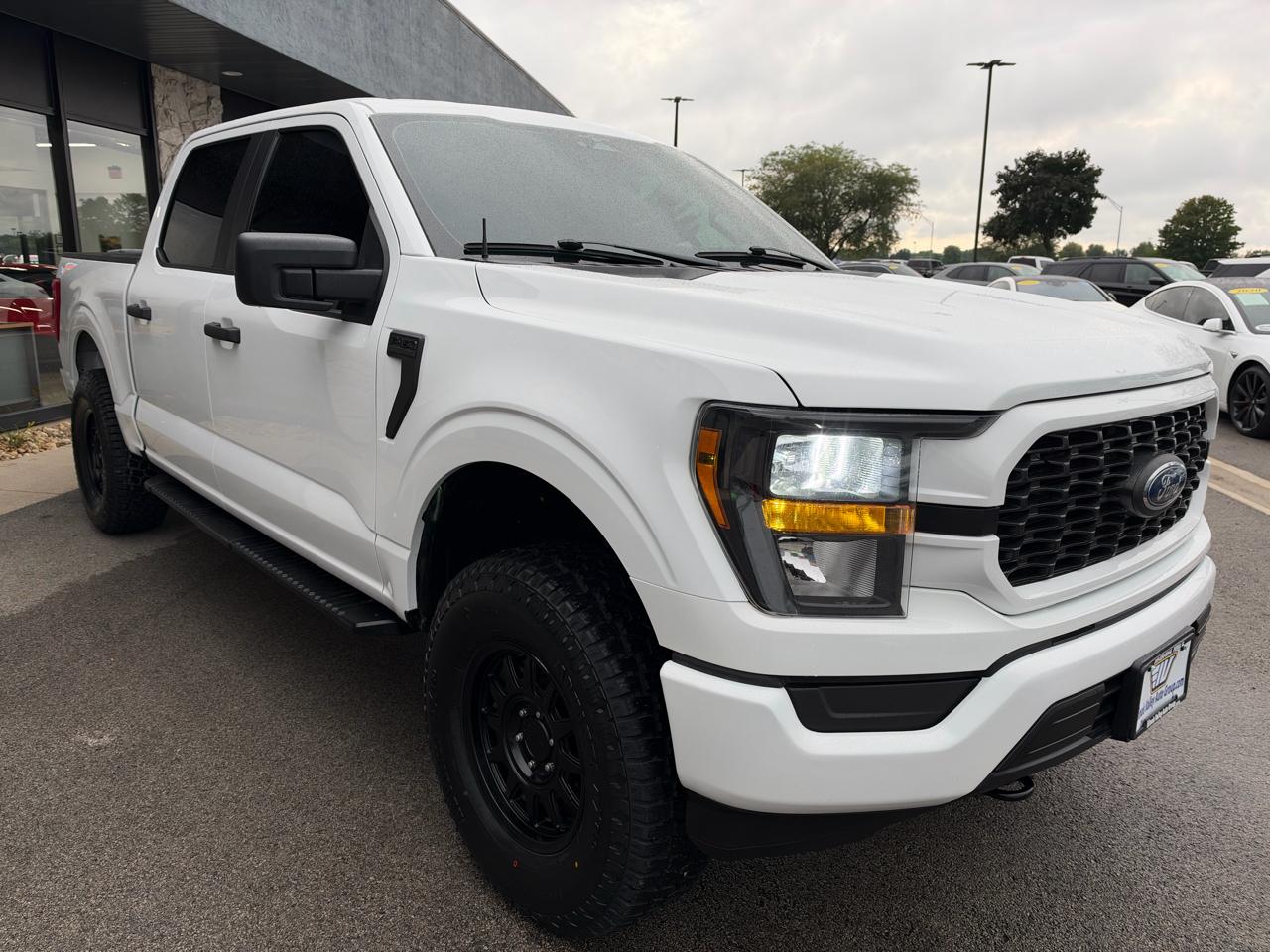 Ford F-150 XL SuperCrew 5.5-ft. Bed 4WD 2023