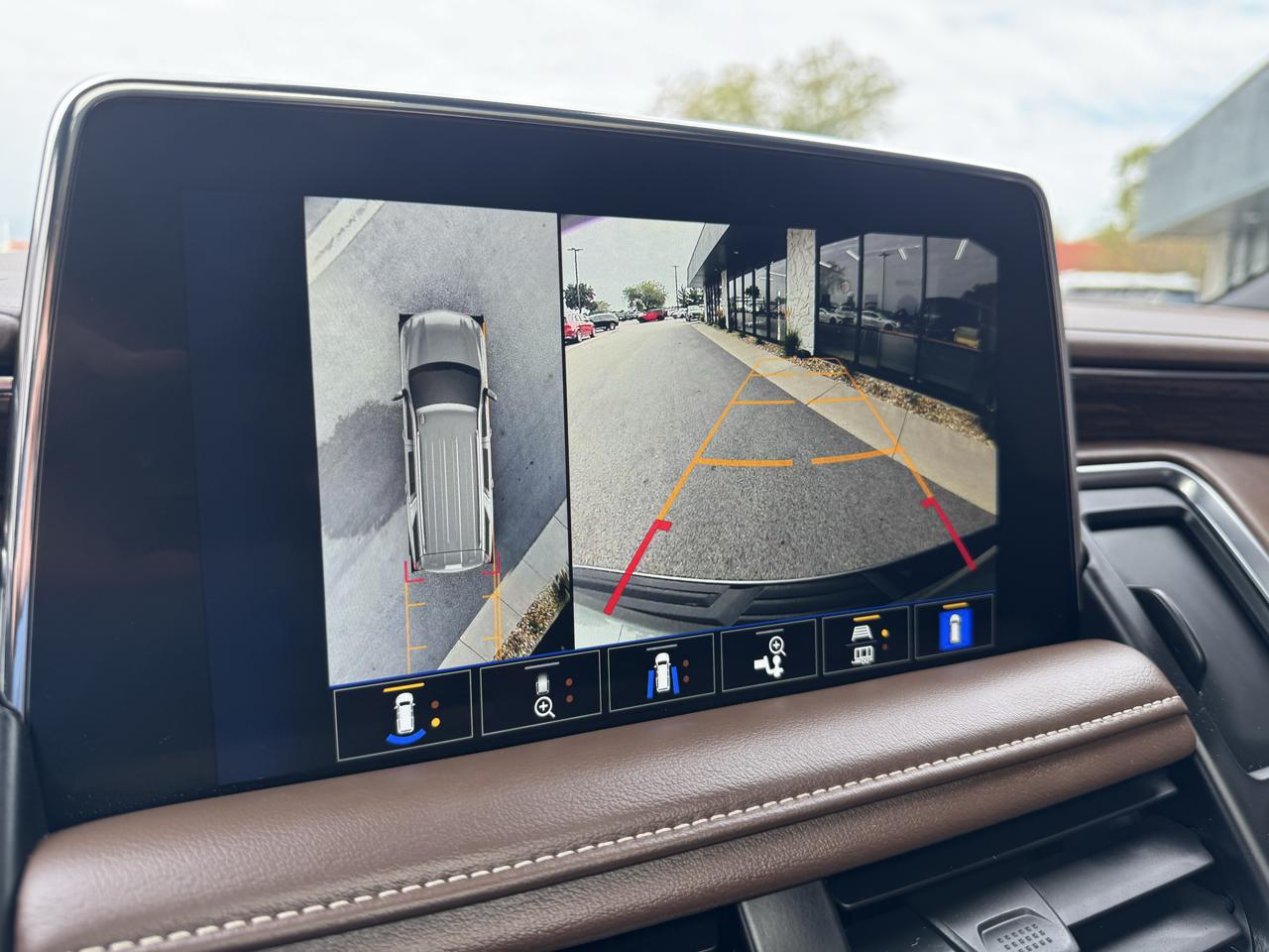 Chevrolet Tahoe High Country 4WD 2023
