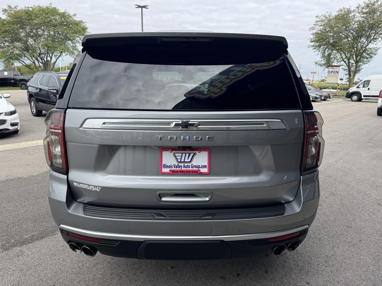 Chevrolet Tahoe High Country 4WD 2023