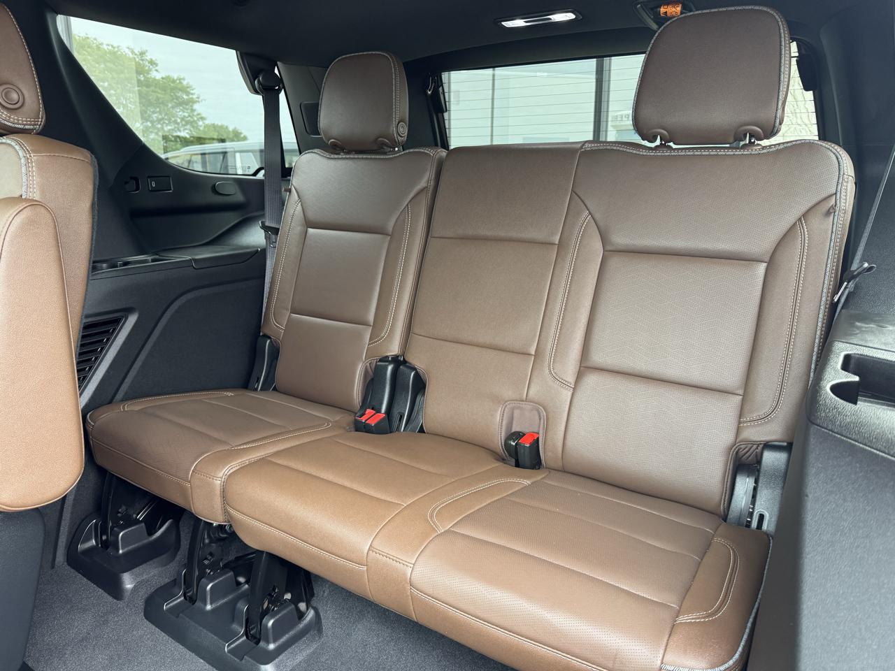 Chevrolet Tahoe High Country 4WD 2023