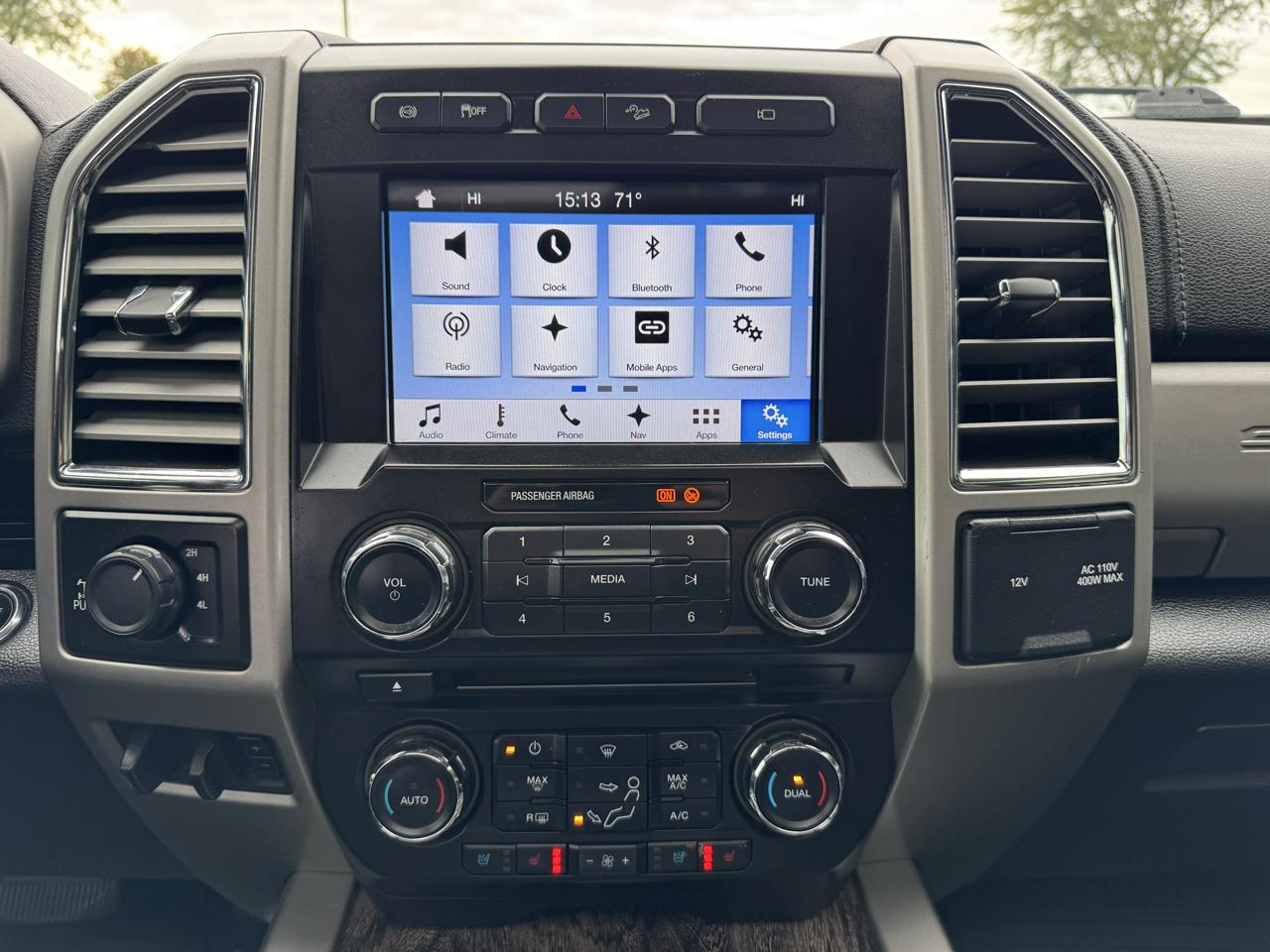 Ford F-250 SD Lariat Crew Cab 4WD 2017