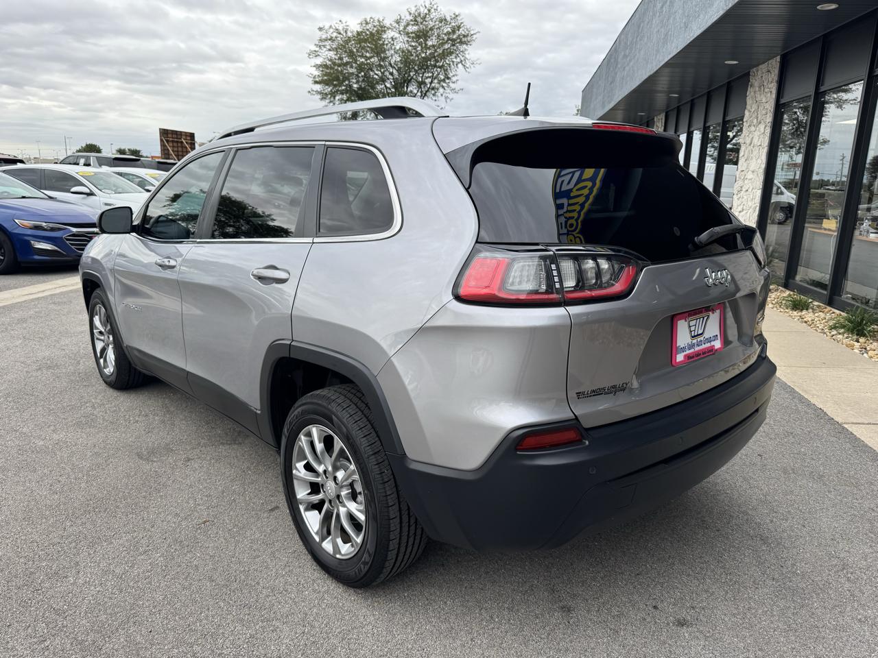 Jeep Cherokee Latitude Plus FWD 2019