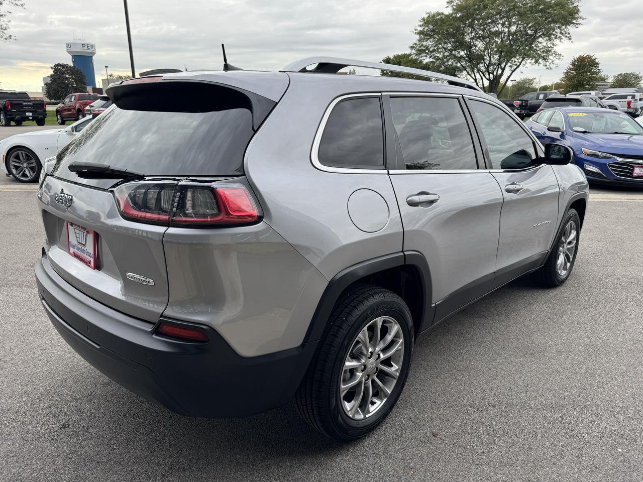Jeep Cherokee Latitude Plus FWD 2019