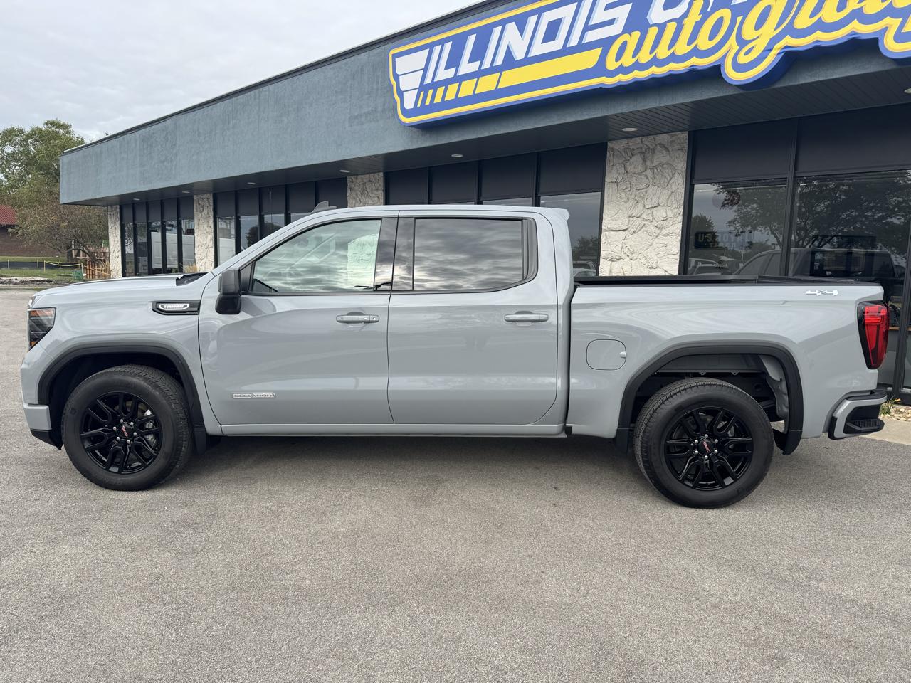 GMC Sierra 1500 Elevation Crew Cab 4WD 2024