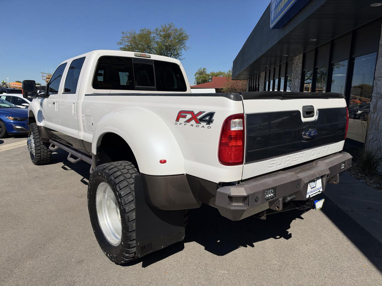 Ford F-450 SD King Ranch Crew Cab DRW 4WD 2016