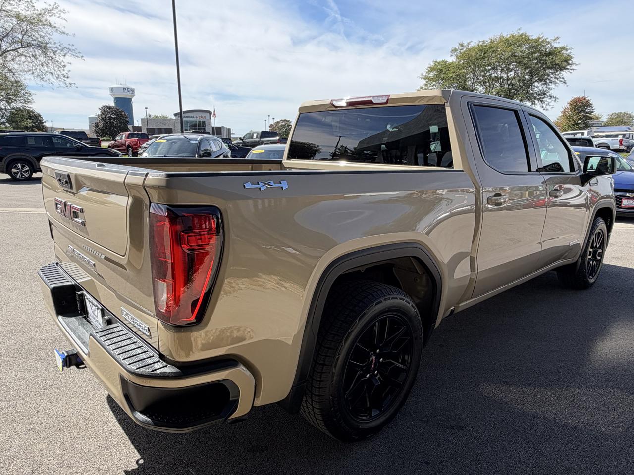 GMC Sierra 1500 Elevation Crew Cab 4WD 2022