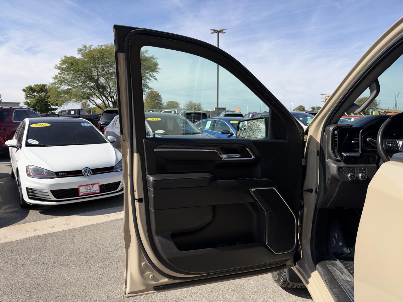GMC Sierra 1500 Elevation Crew Cab 4WD 2022