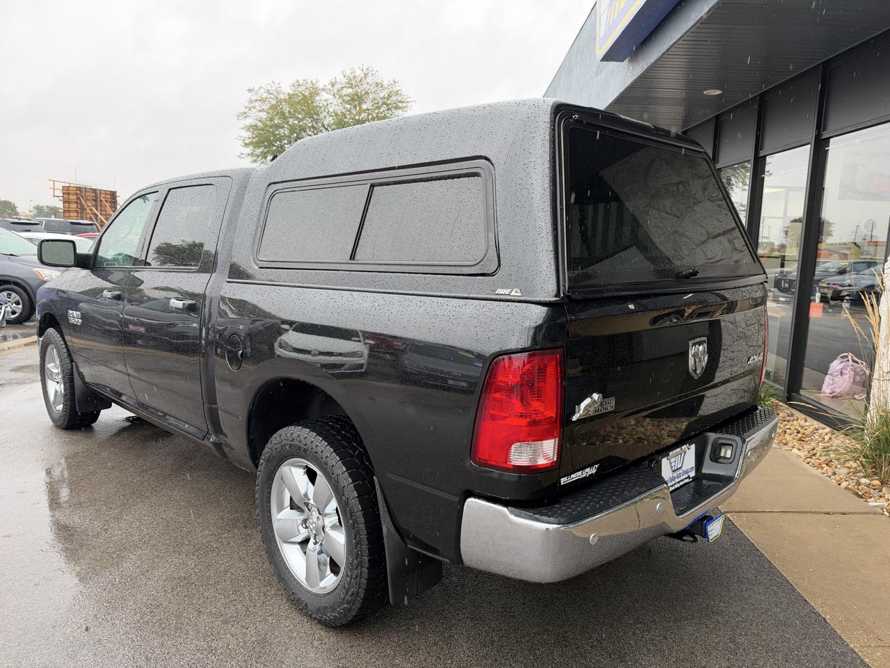 RAM 1500 Big Horn Crew Cab 4WD 2016