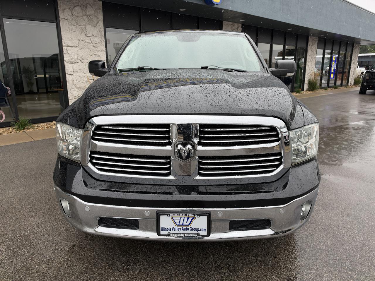 RAM 1500 Big Horn Crew Cab 4WD 2016