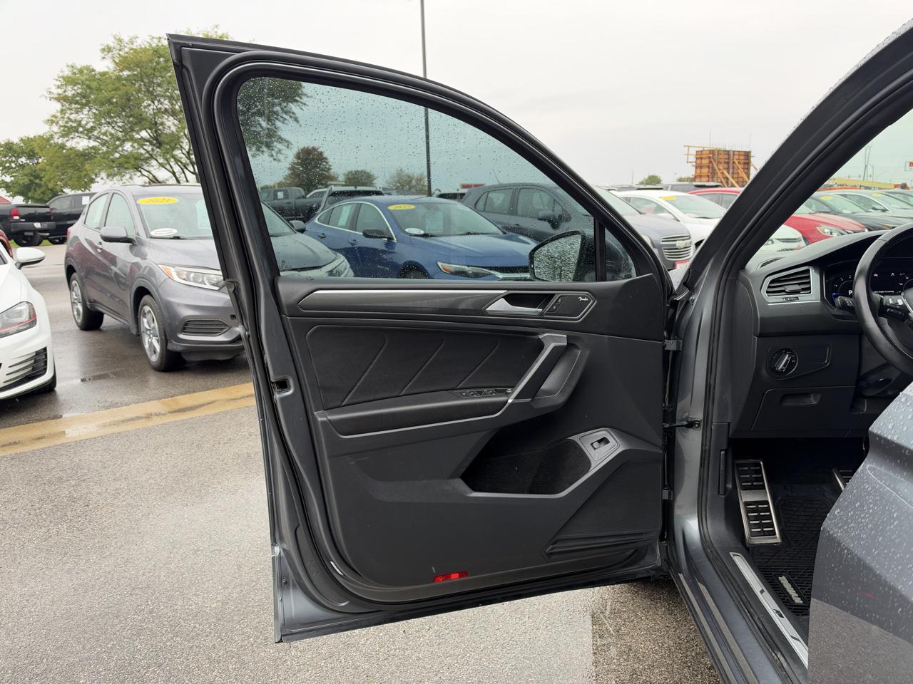 Volkswagen Tiguan SEL Premium R-Line 4D SUV 4Motion 2020