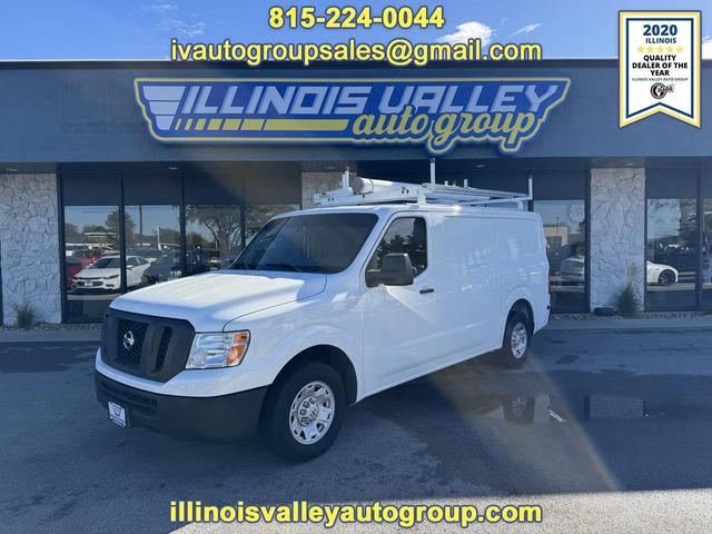 2017 Nissan NV Cargo 2500 HD SV