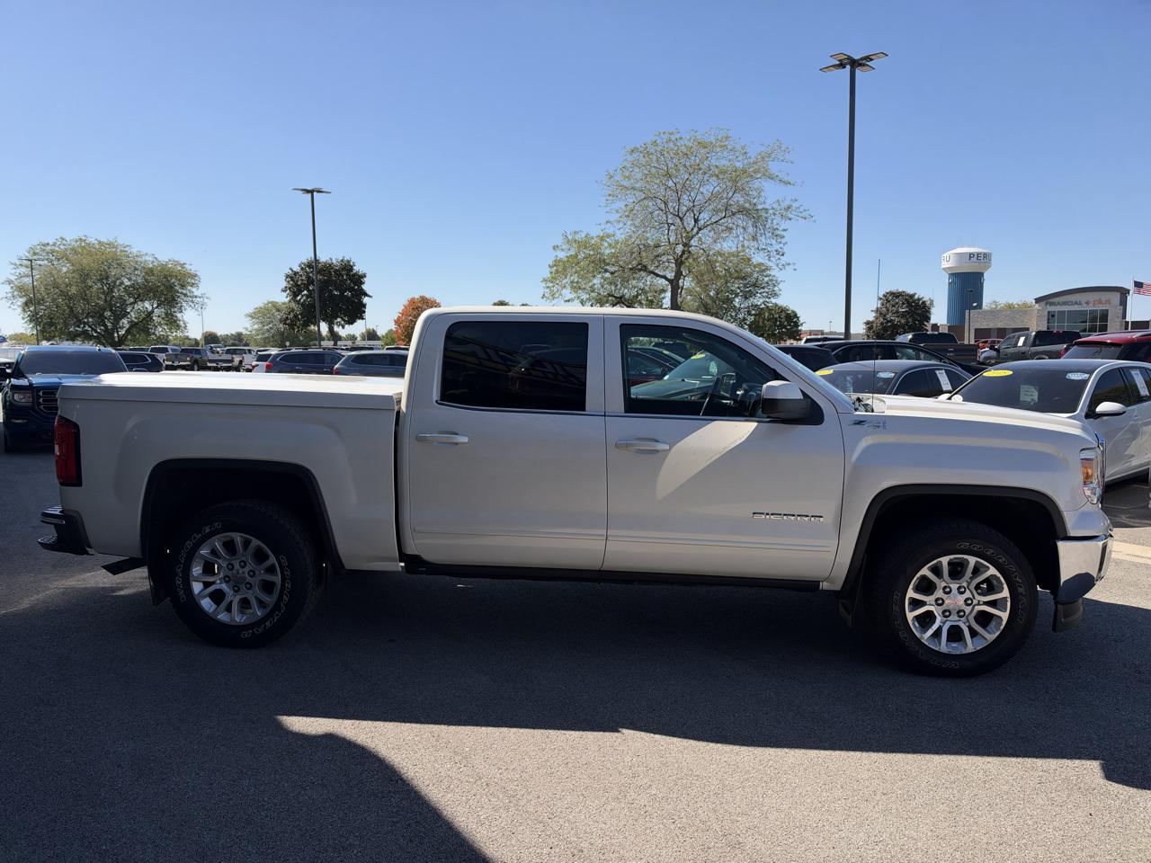 GMC Sierra 1500 SLE Crew Cab 4WD 2014