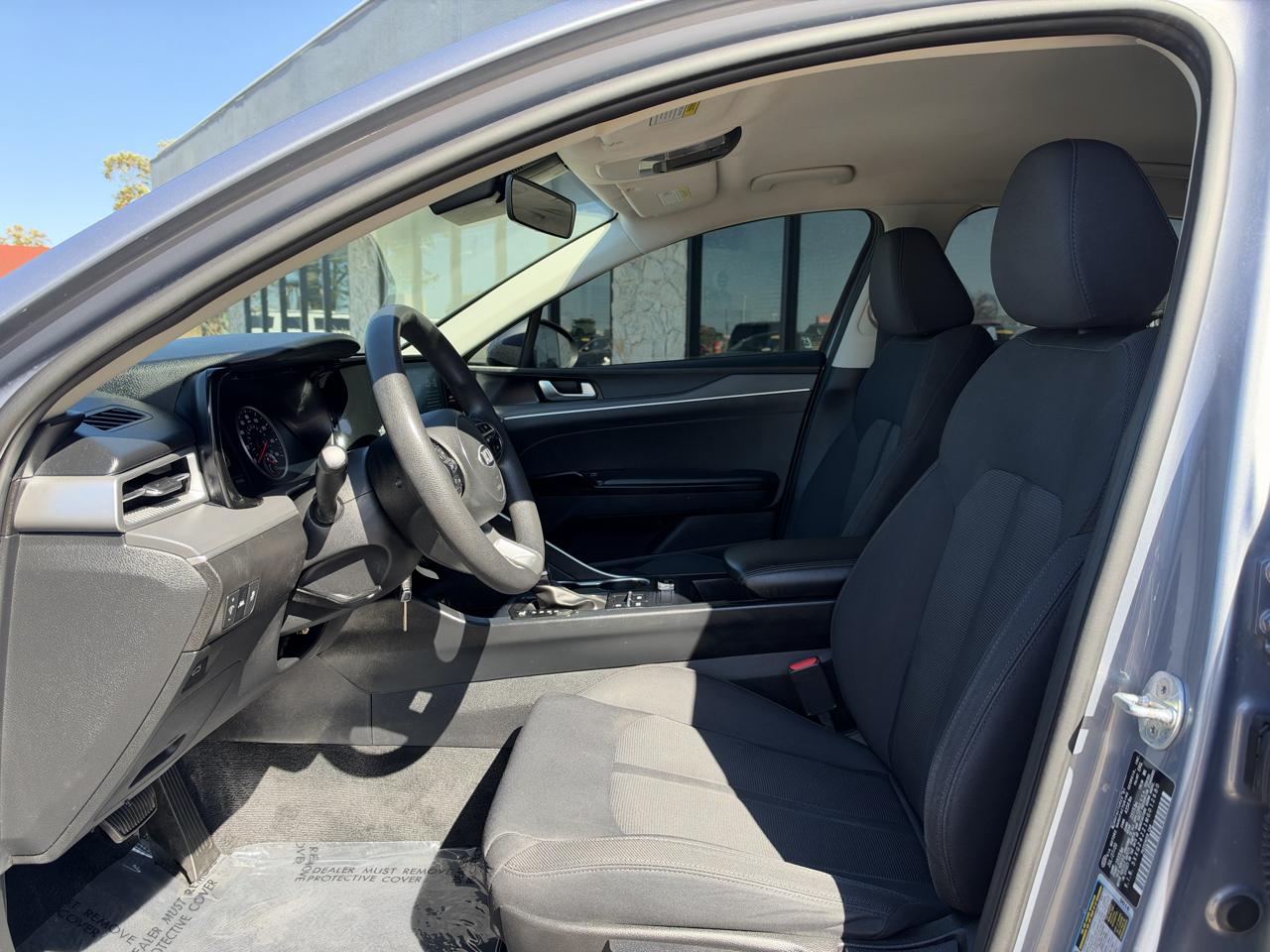 Kia K5 LX 2021