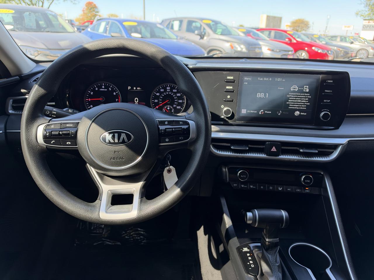 Kia K5 LX 2021