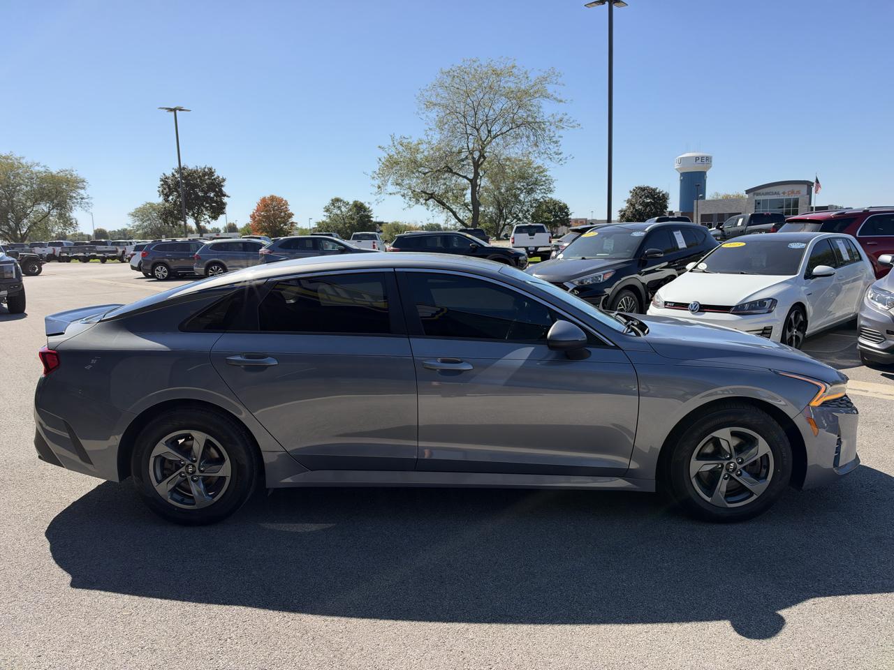 Kia K5 LX 2021