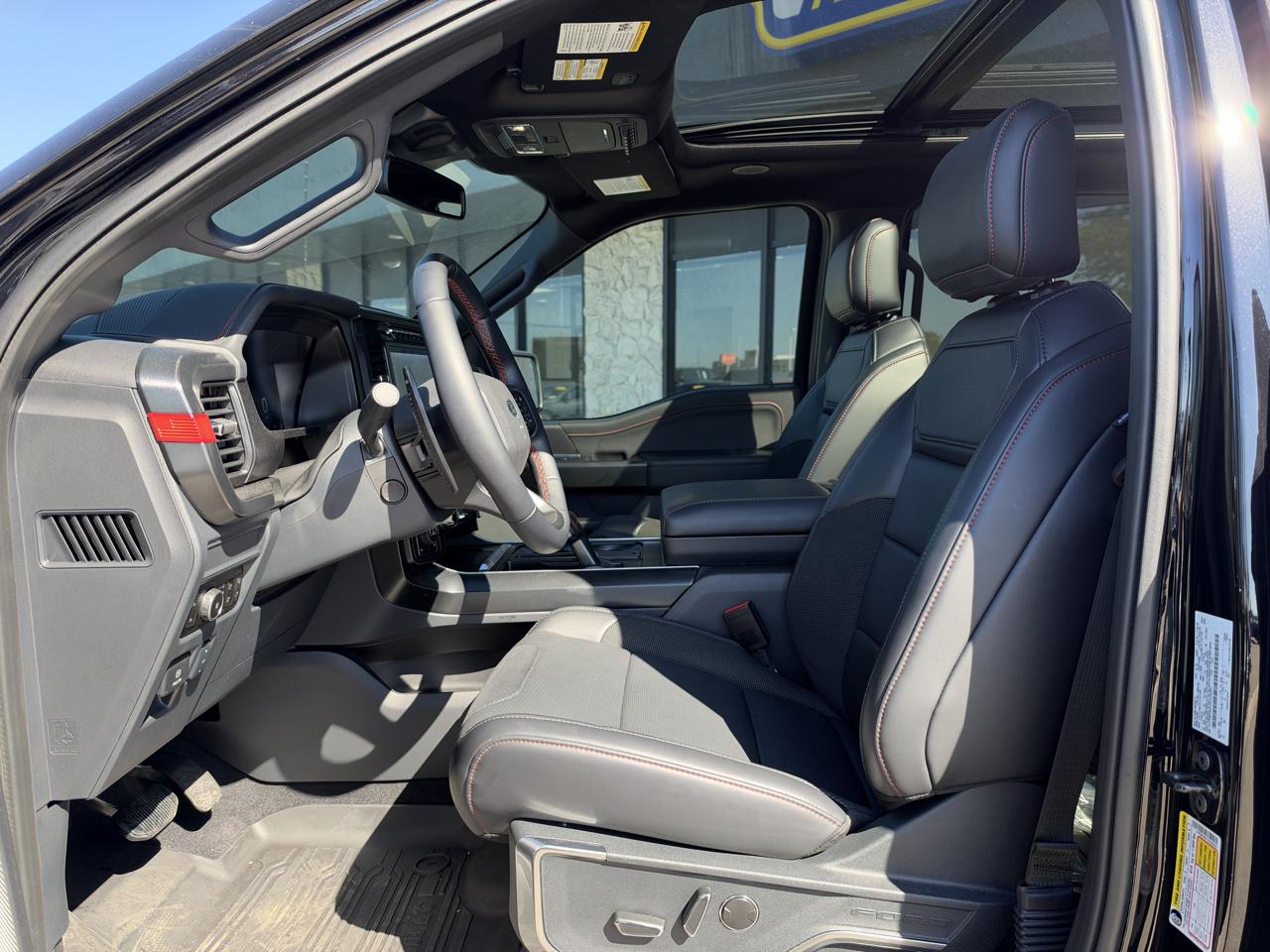 Ford F-150 Raptor SuperCrew 4WD 2026