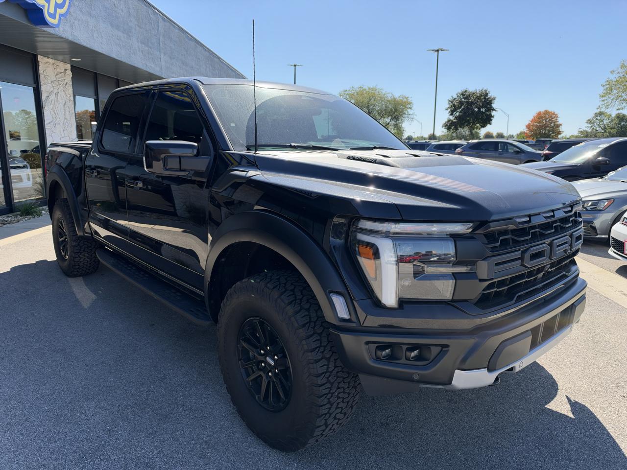 Ford F-150 Raptor SuperCrew 4WD 2026