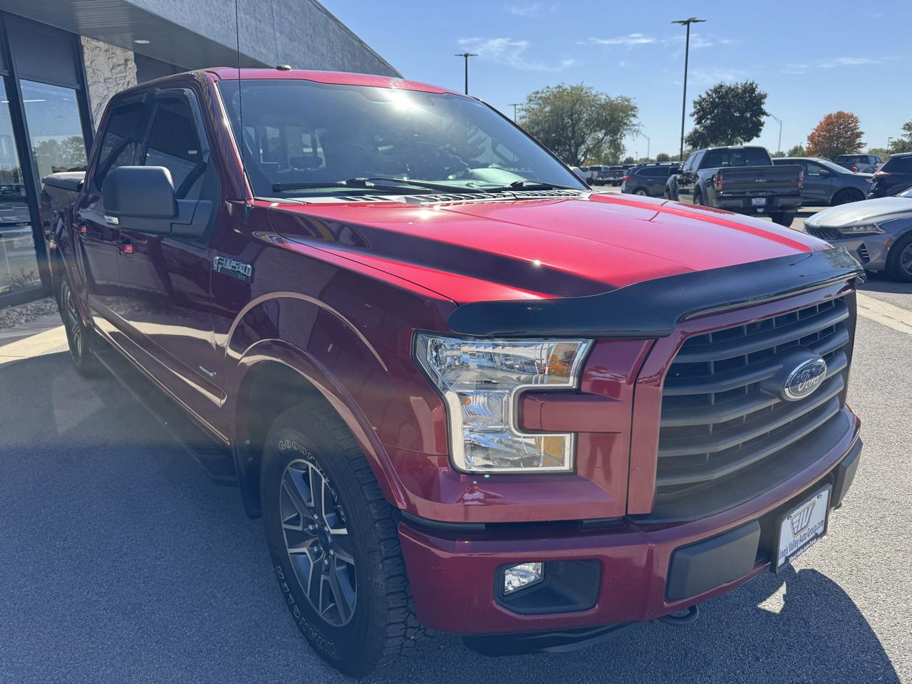 Ford F-150 XLT SuperCrew 4WD 2015