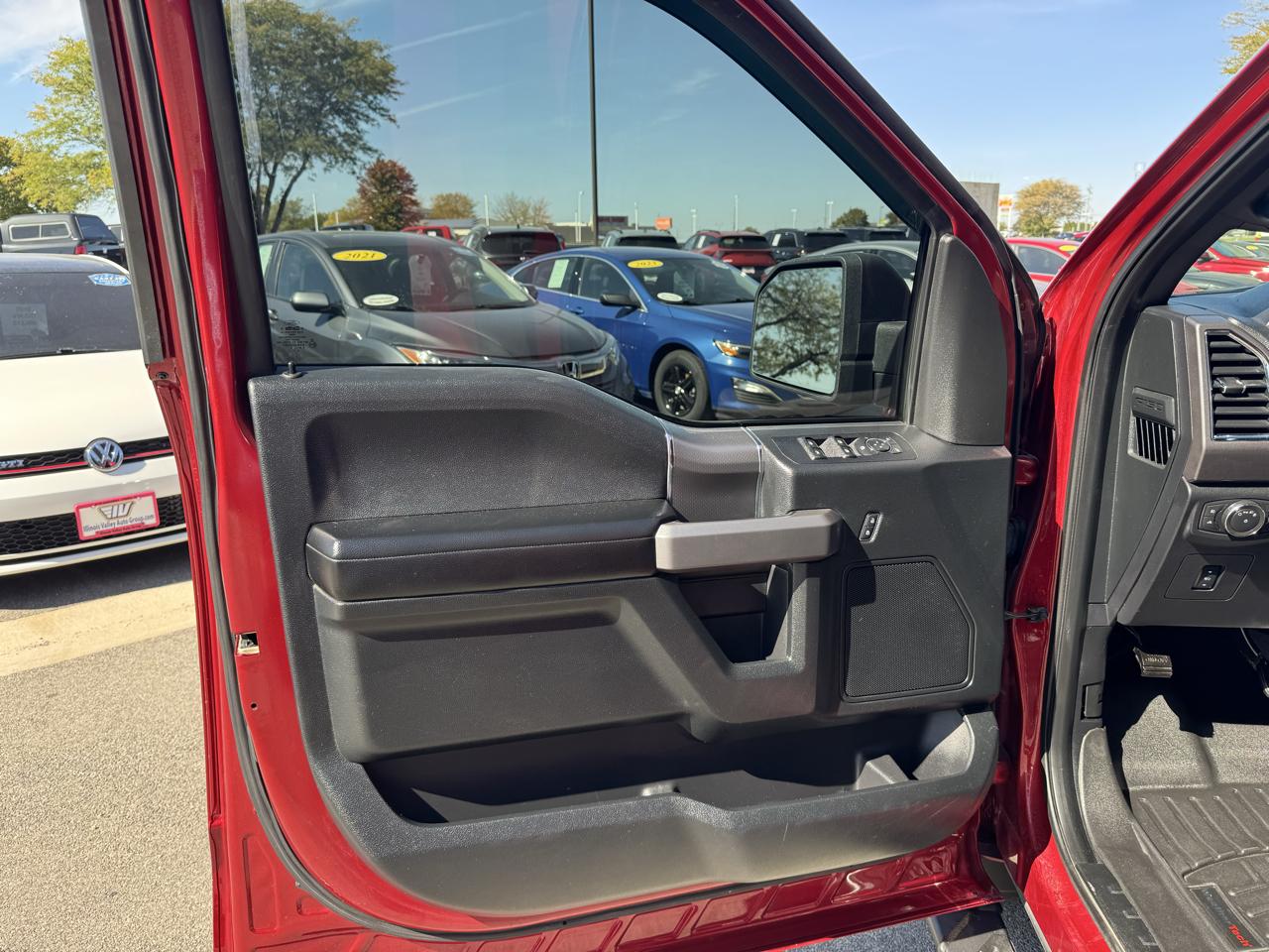 Ford F-150 XLT SuperCrew 4WD 2015
