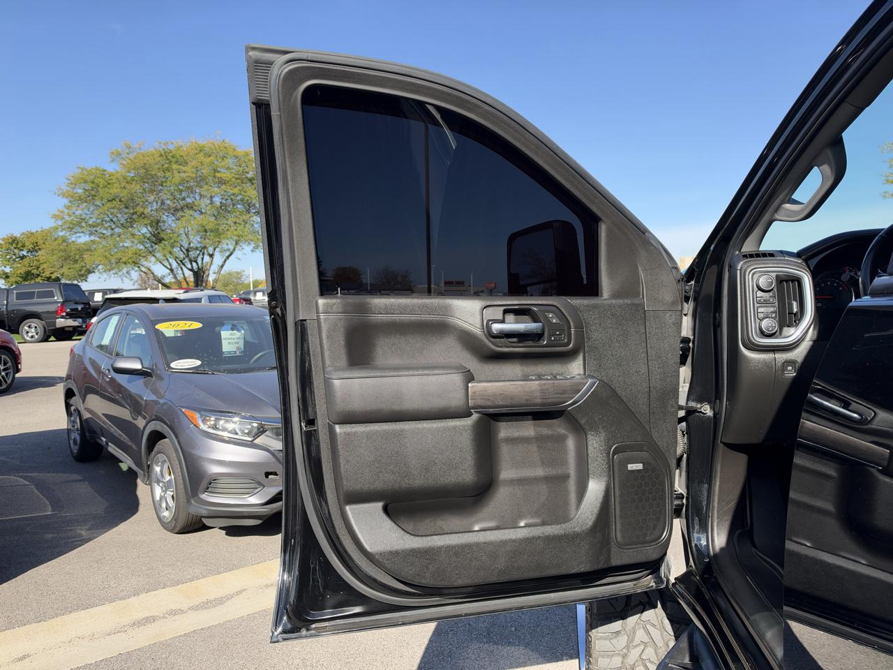 Chevrolet Silverado 2500HD LTZ Crew Cab Short Box 4WD 2021