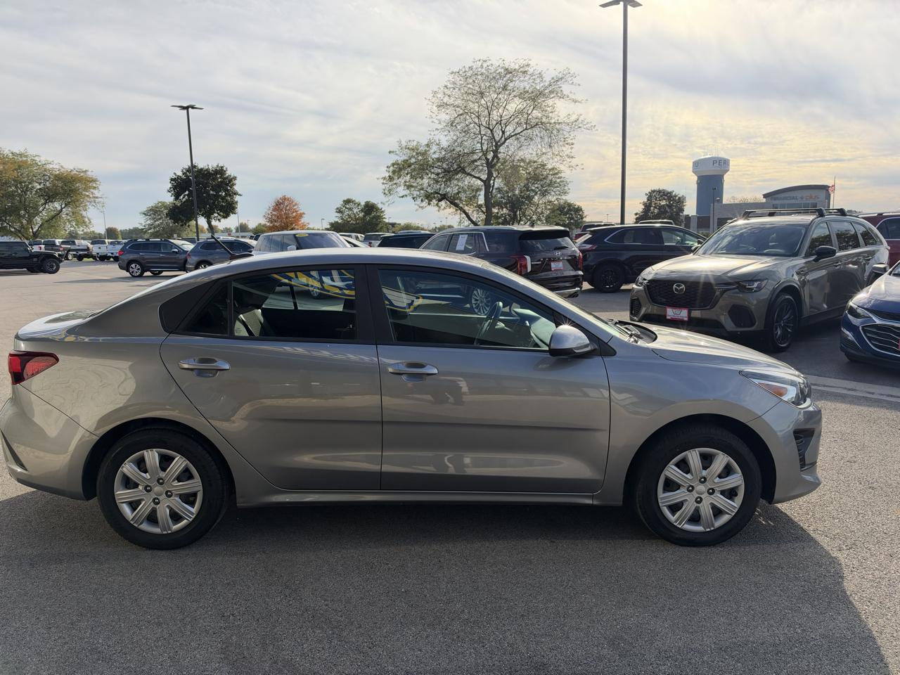 Kia Rio  2022