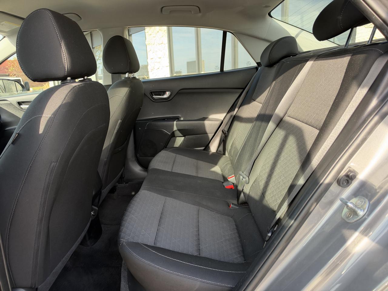 Kia Rio  2022