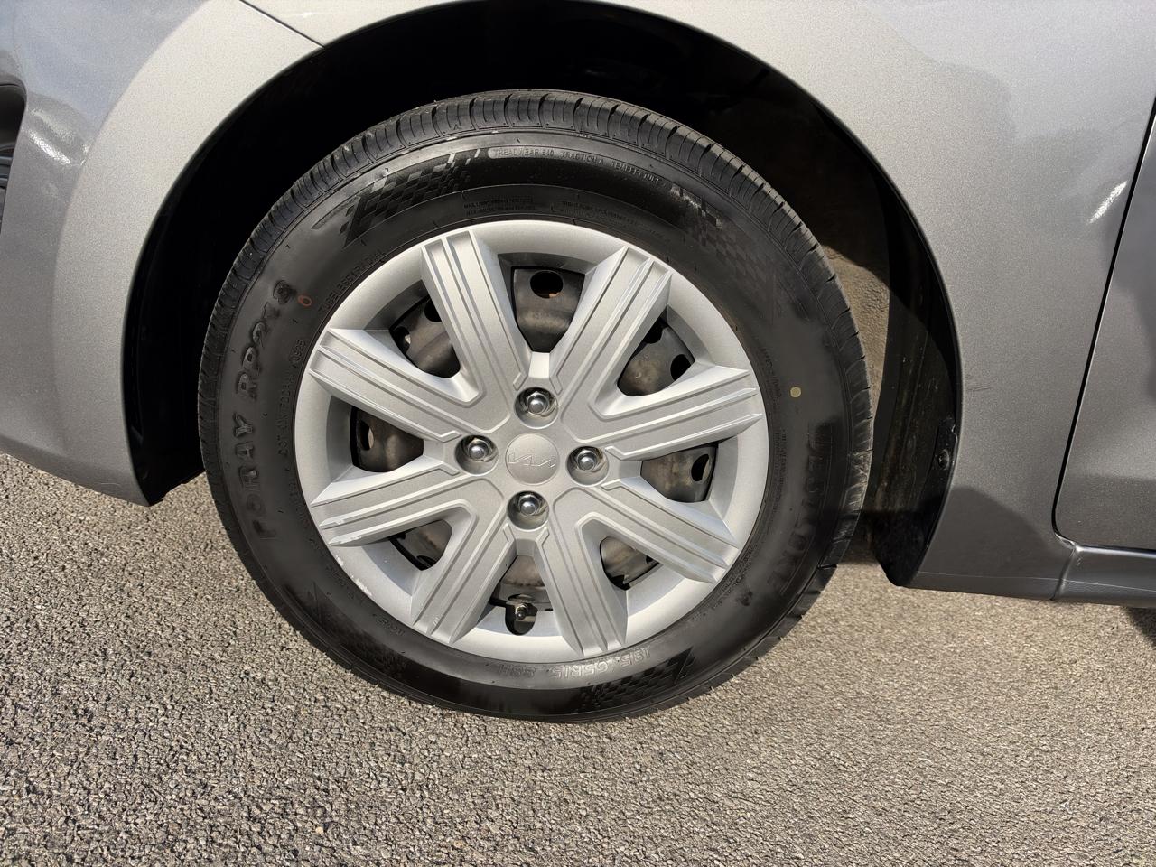 Kia Rio  2022