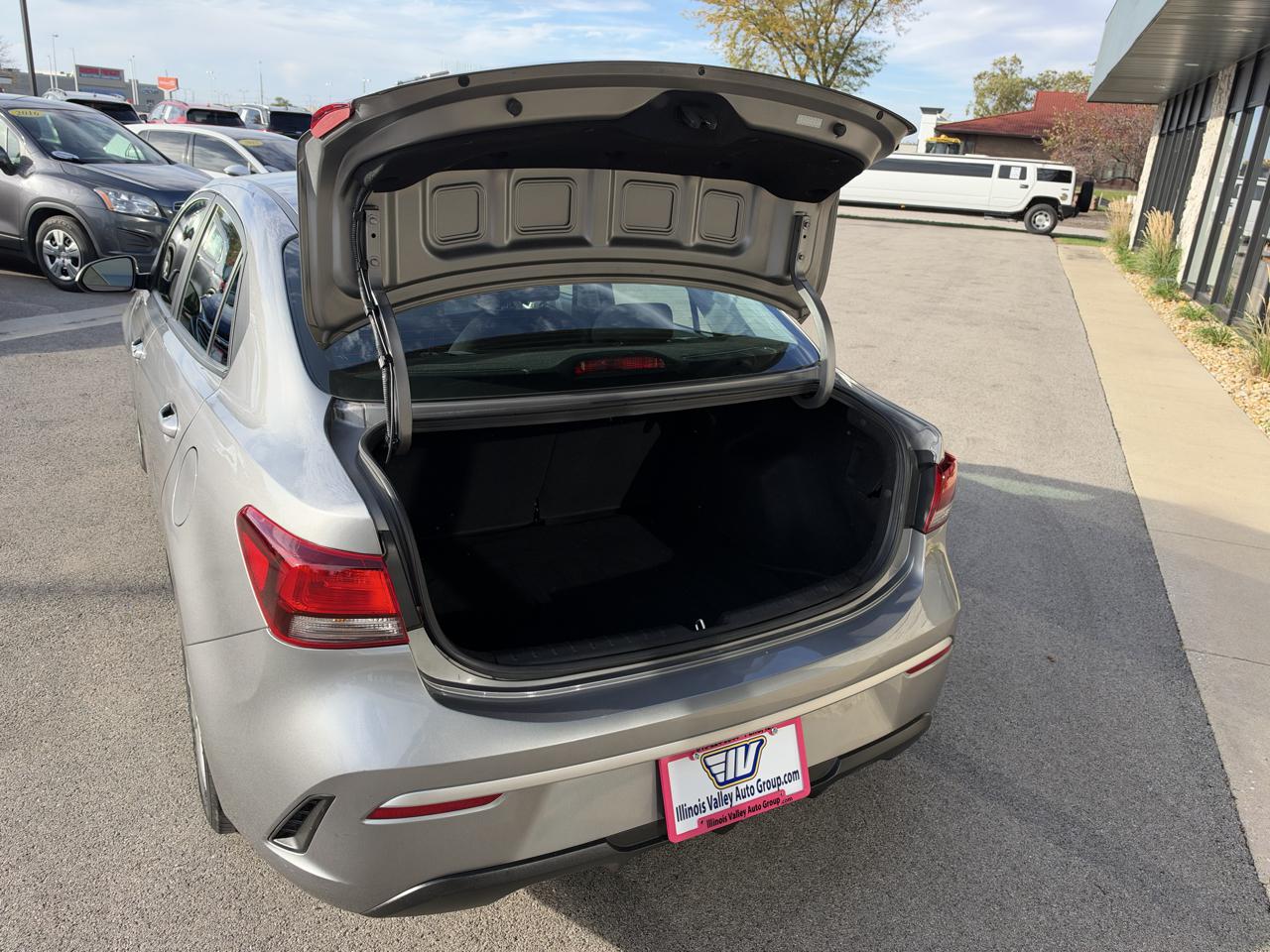 Kia Rio  2022