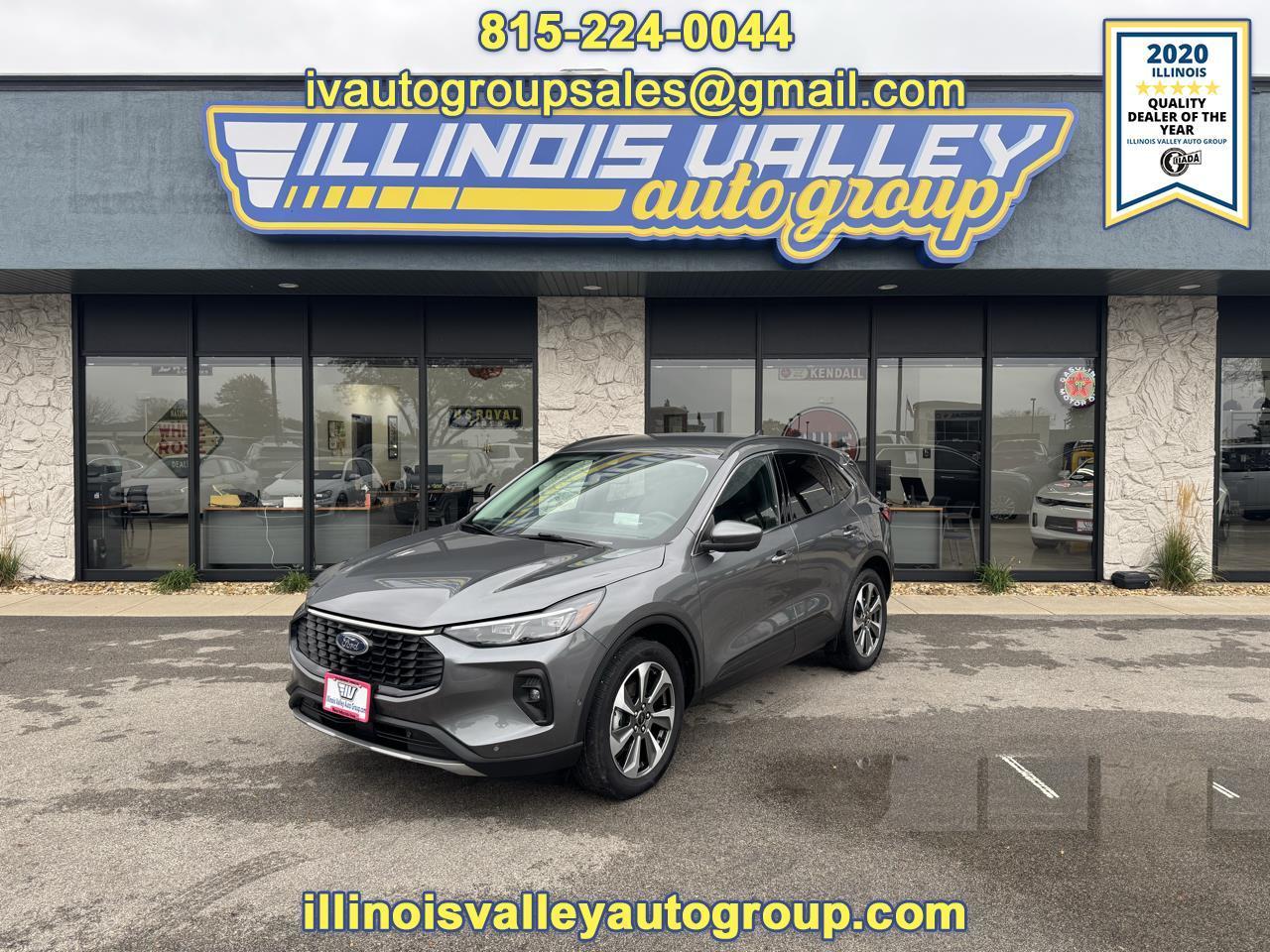 2024 Ford Escape Platinum Hybrid AWD