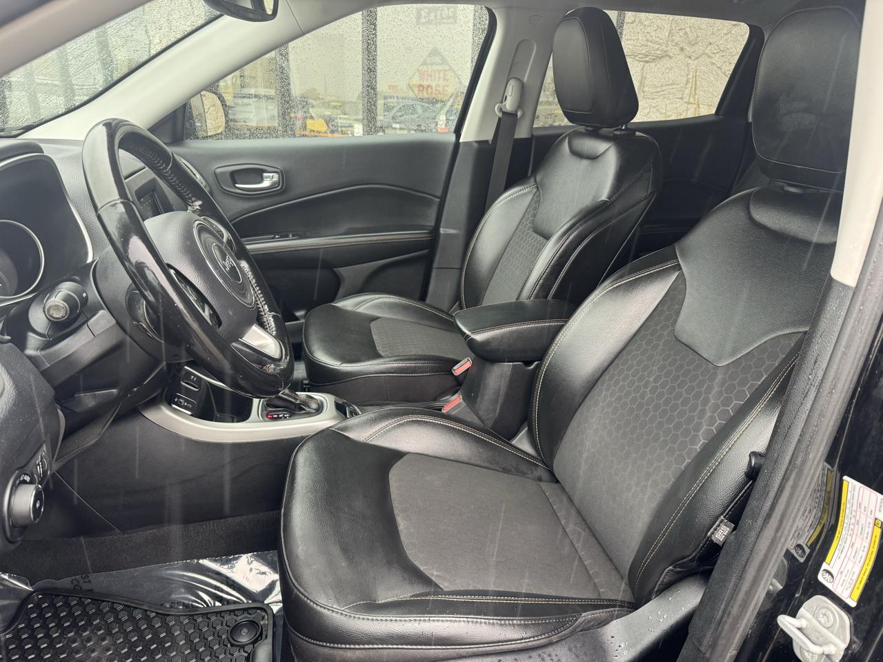 Jeep Compass Latitude FWD 2021