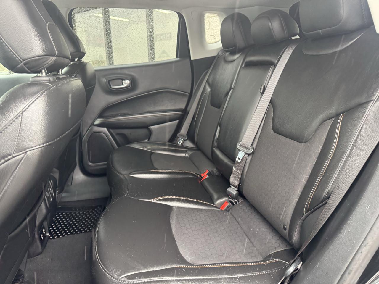 Jeep Compass Latitude FWD 2021