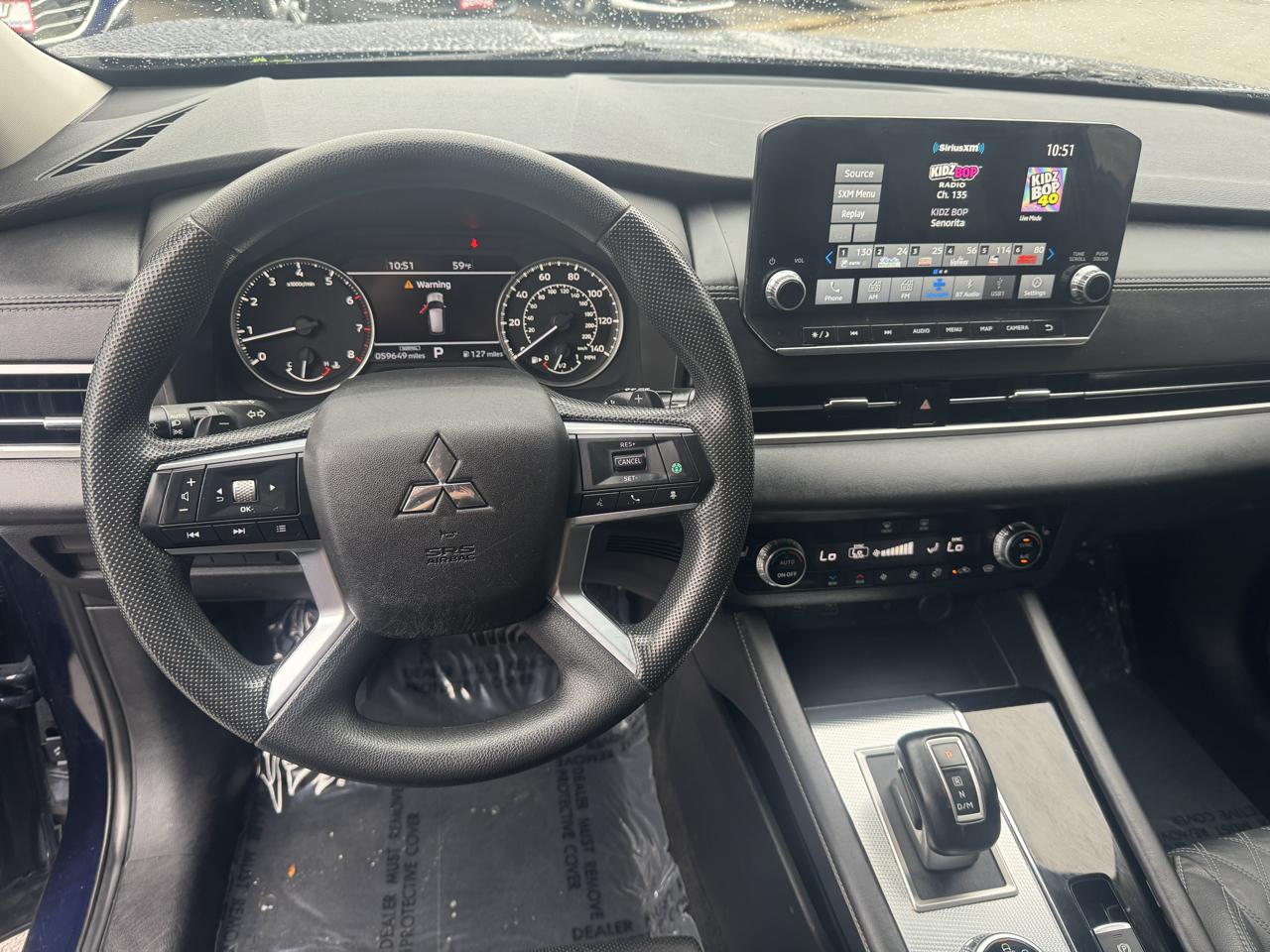 Mitsubishi Outlander SEL 4WD 2022