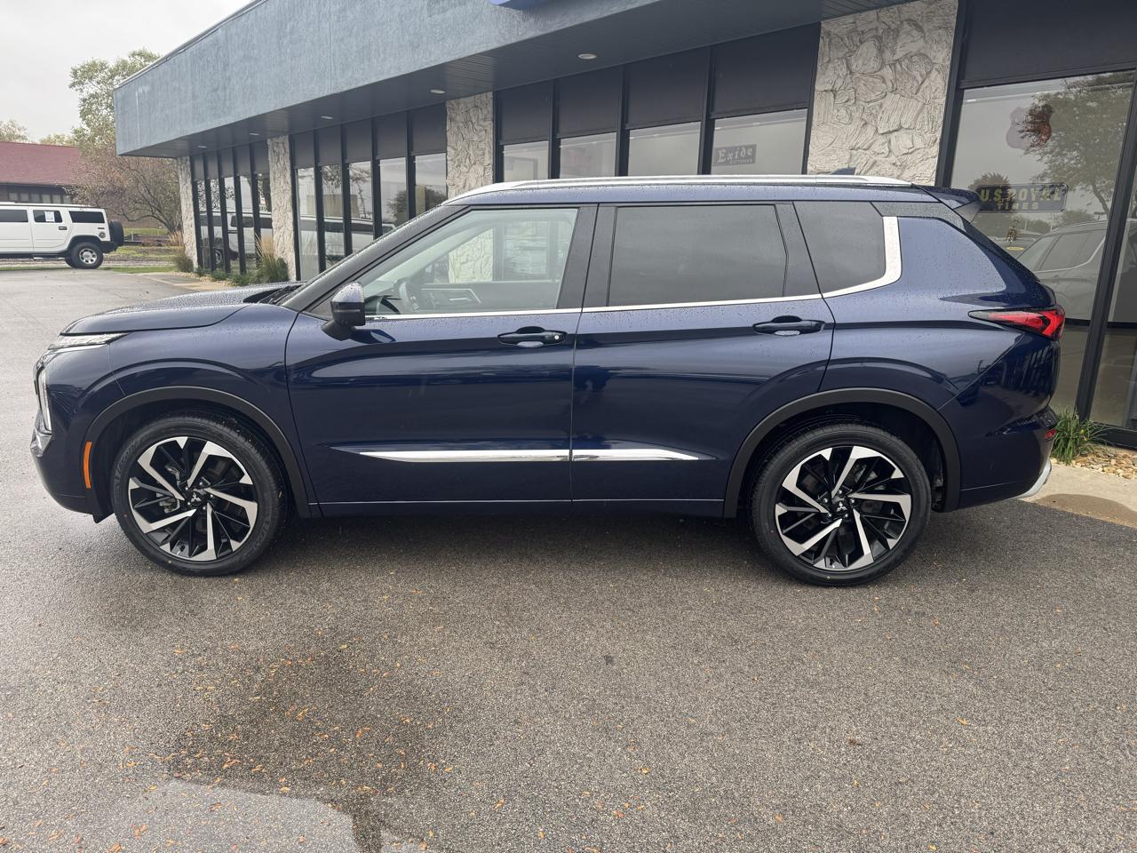 Mitsubishi Outlander SEL 4WD 2022