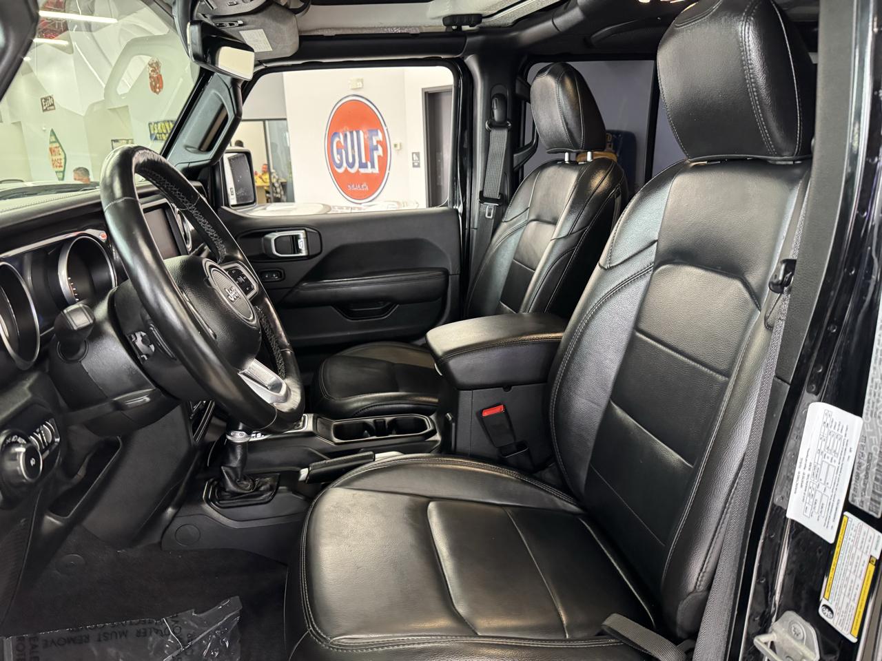 Jeep Wrangler Unlimited Sahara 2021