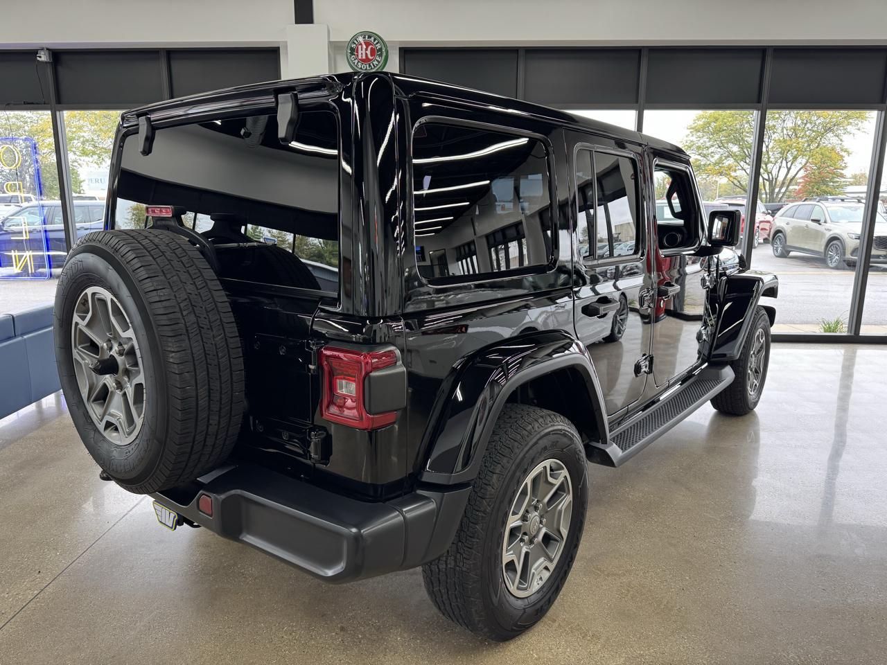 Jeep Wrangler Unlimited Sahara 2021