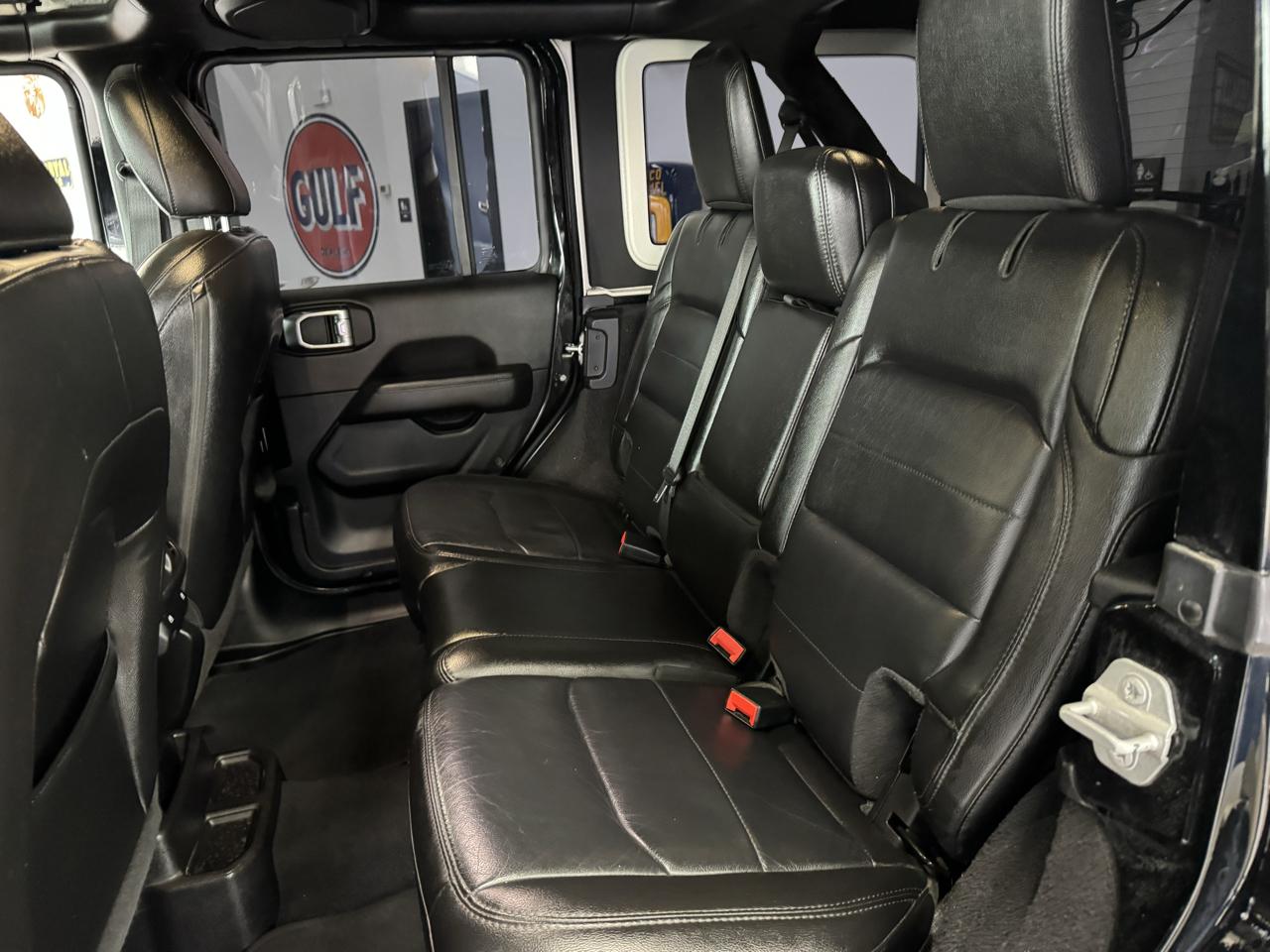 Jeep Wrangler Unlimited Sahara 2021