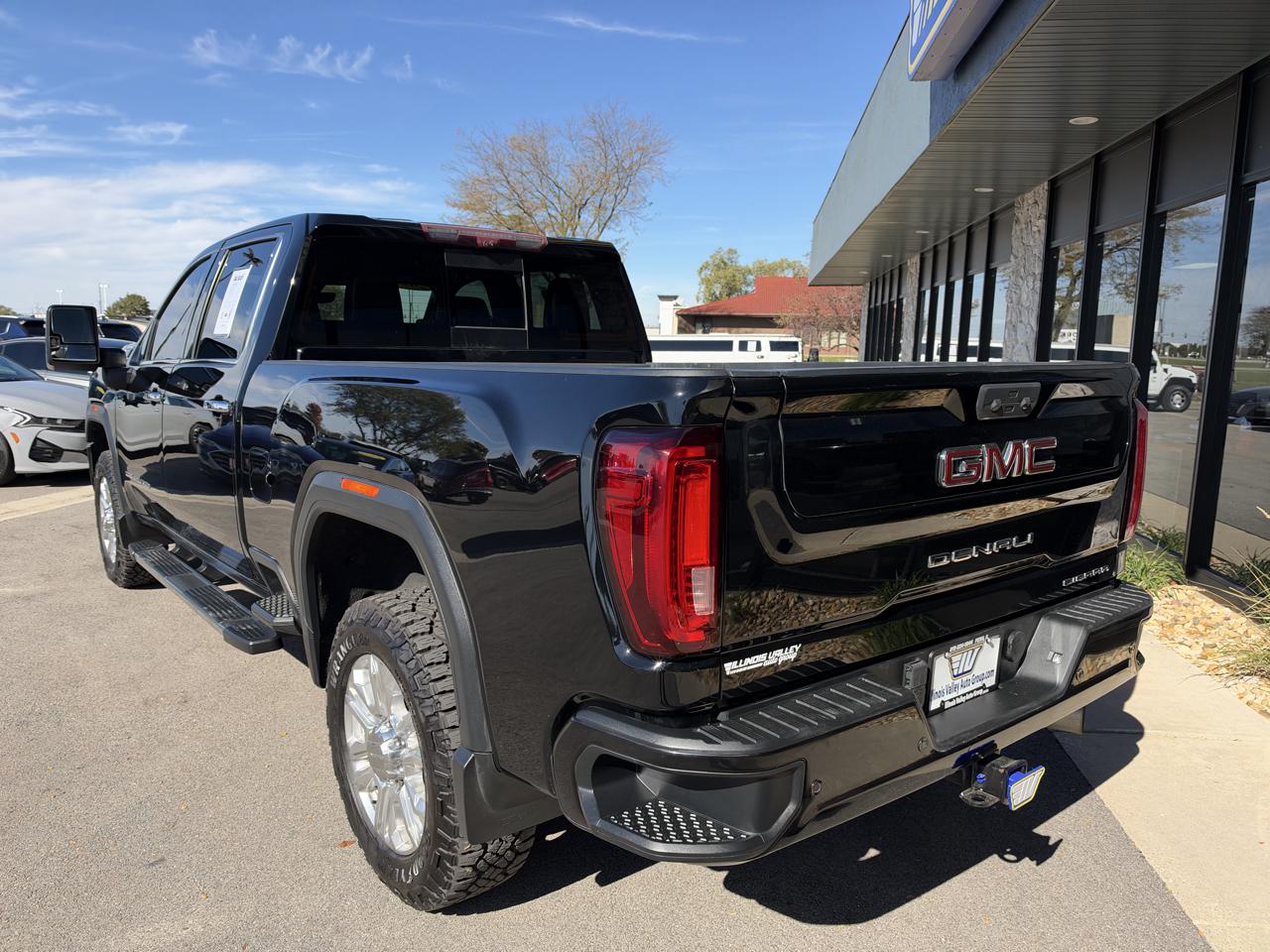 GMC Sierra 2500HD Denali Crew Cab 4WD 2020
