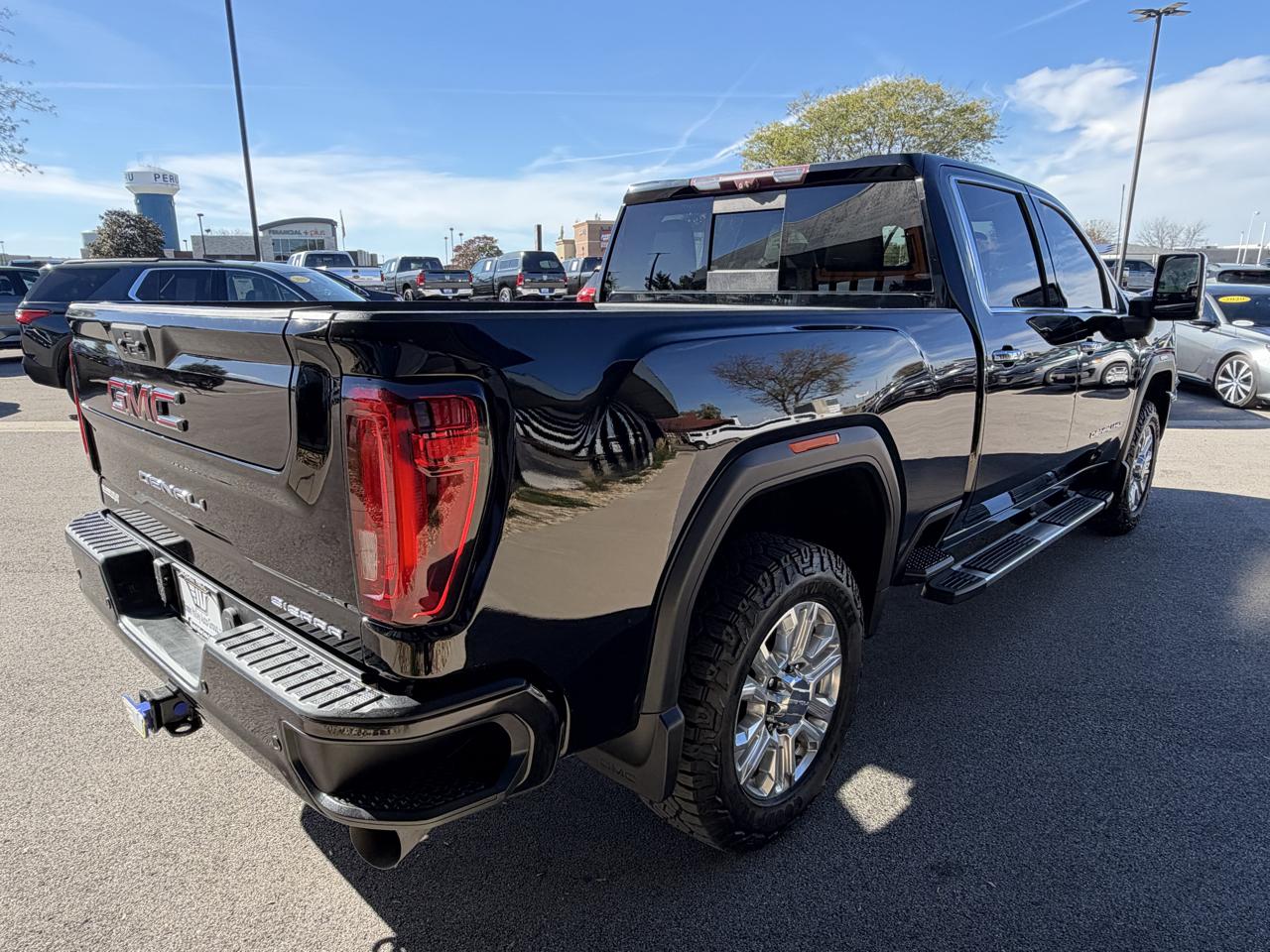 GMC Sierra 2500HD Denali Crew Cab 4WD 2020